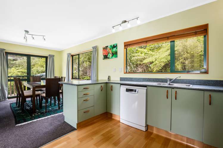 56 Elmslie Road Pinehaven_2