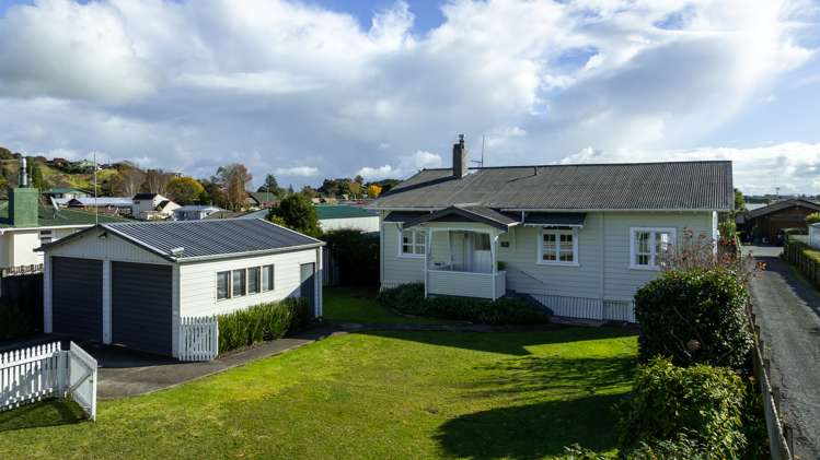 80 Thames Road Paeroa_14