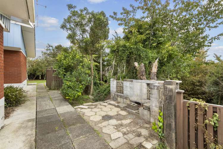 8 Burwood Place Silverdale_11