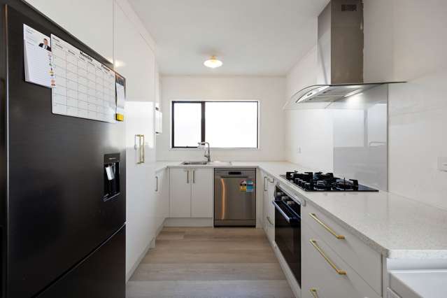 10C Breckons Avenue Nawton_1