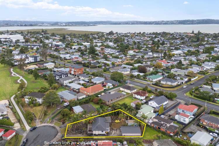 13 Gladfield Lane Te Atatu Peninsula_23
