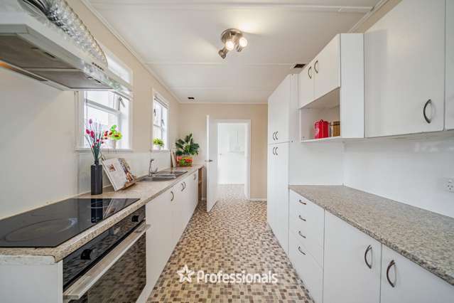 10 Hughes Crescent Taita_4