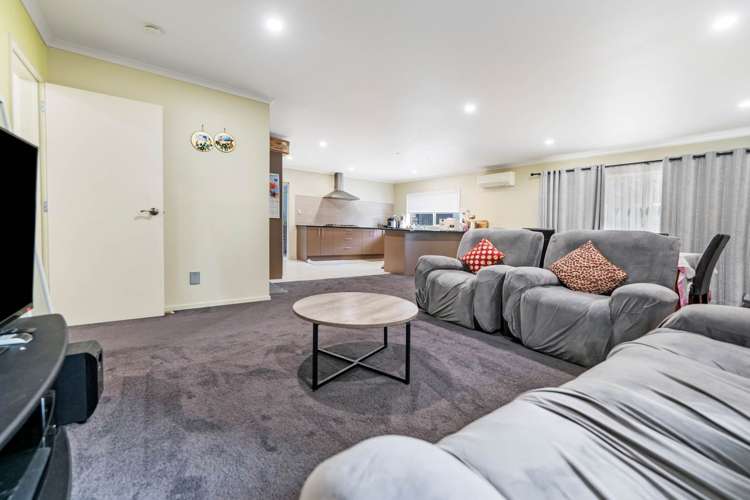 20 Bridgefield Crescent Flat Bush_6