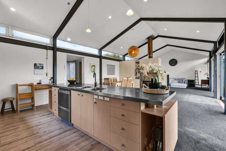 129 Richmond Road Waitara_15