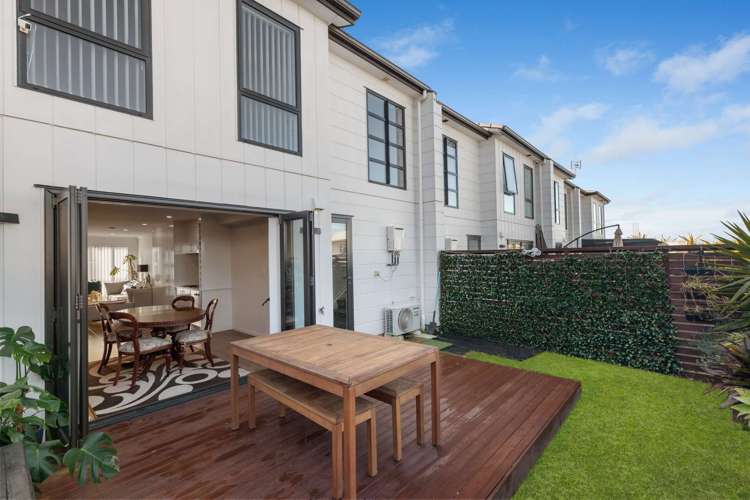 9 Lovely Lane Manurewa_13