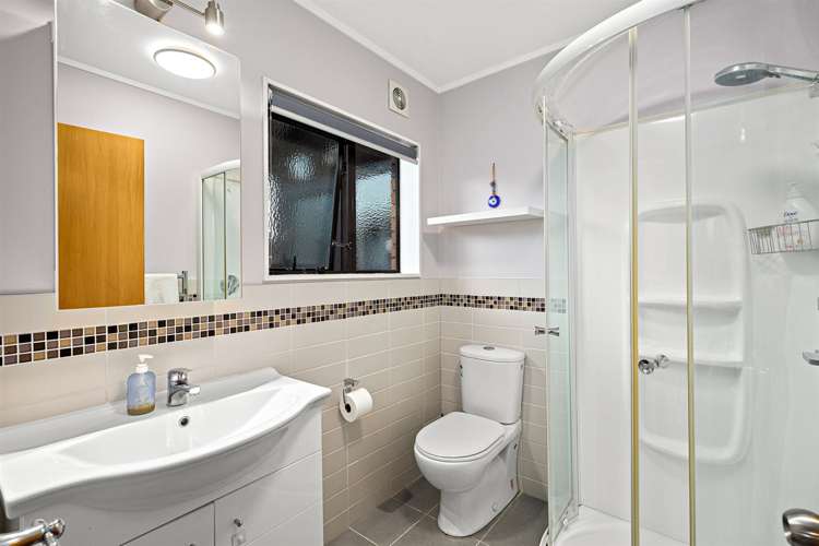 2/69 Nile Road Milford_17