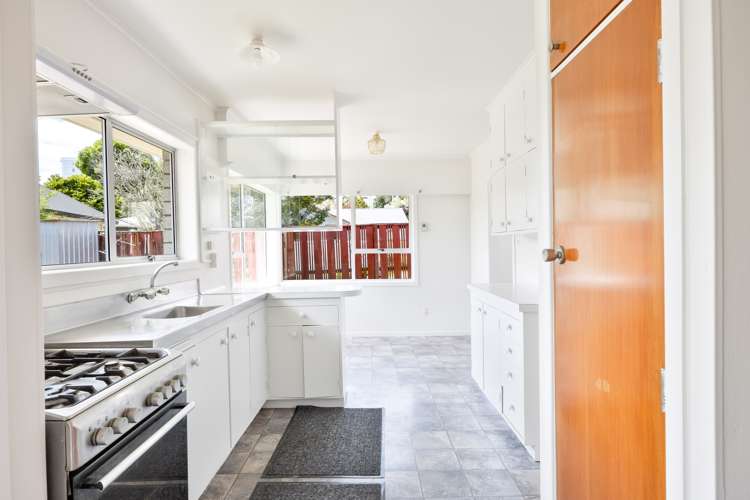 6b Sandleigh Road Hamilton Lake_6