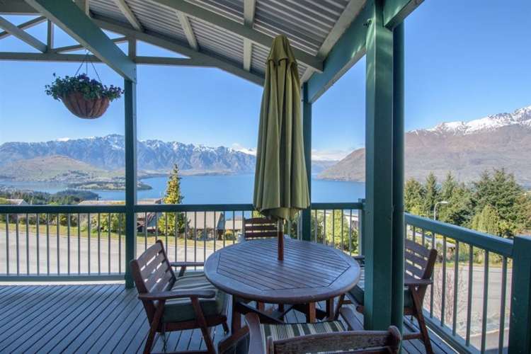 48a Greenstone Place Fernhill/Sunshine Bay_15