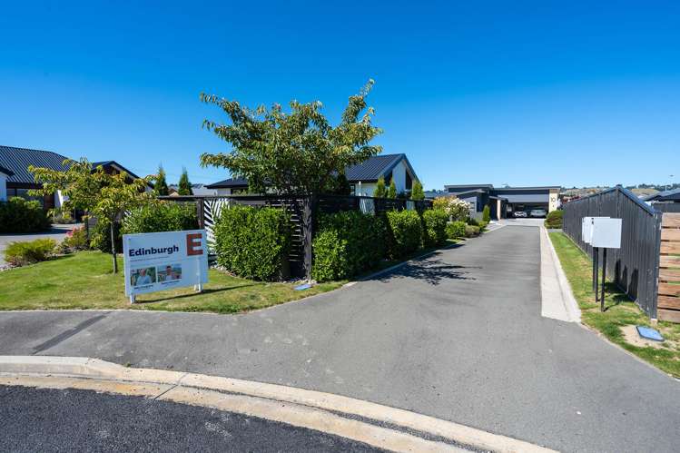 12 Mellay Mews Mosgiel_3