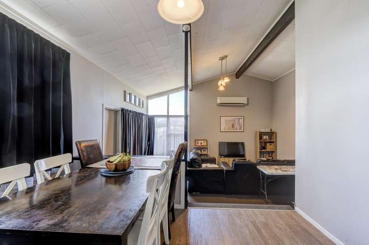 456 Kahikatea Drive Dinsdale_2