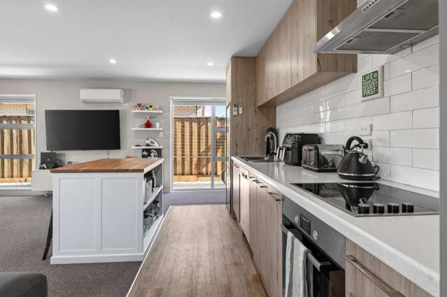 21 Farnborough Way Rolleston_3