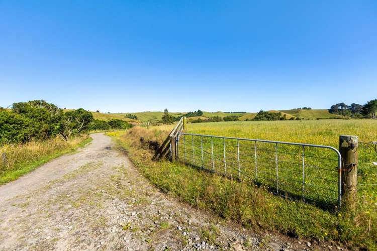 860 Egmont Road Hillsborough_5