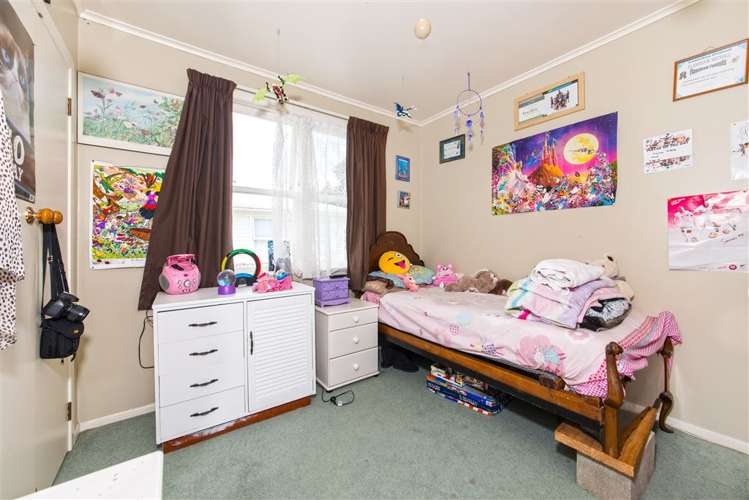 9 Coletta Lane Te Atatu South_23