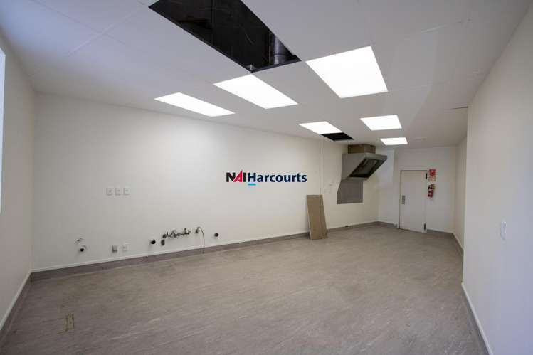 Cafe/60 Constellation Drive Rosedale_4