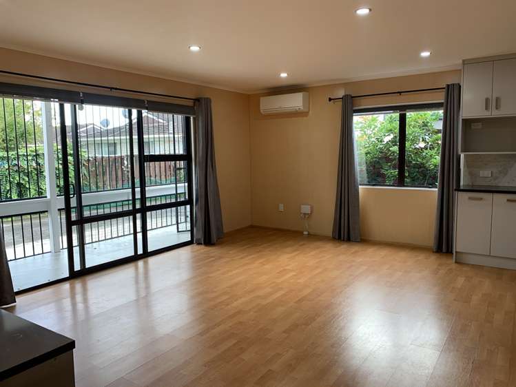 2/136 Coronation Road Papatoetoe_2