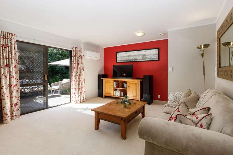 16 Springswood Grove Springlands_8