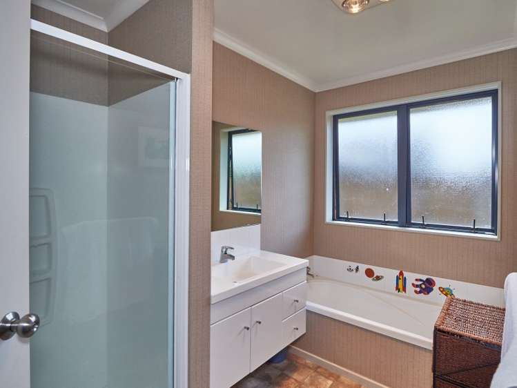 8 Nevada Way Kelvin Grove_10