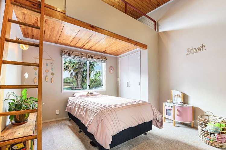 58 Melva Street Dinsdale_18