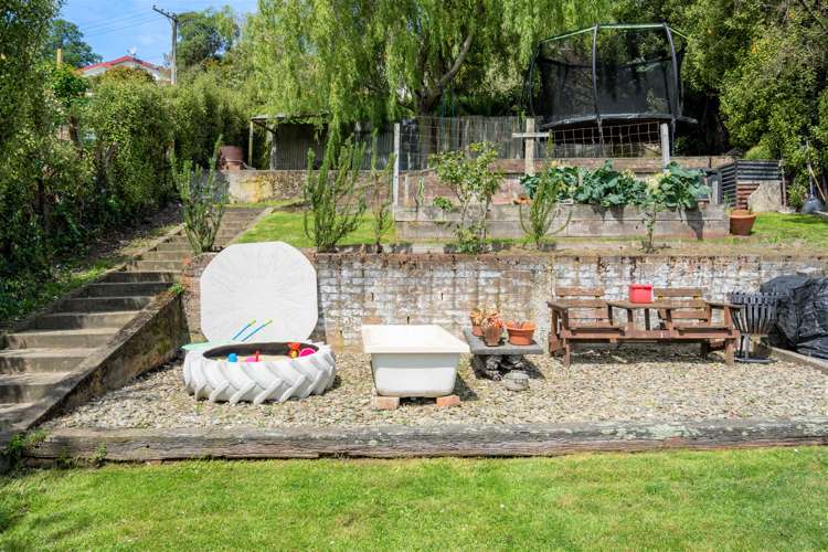 11 Lucan Street North East Valley_17