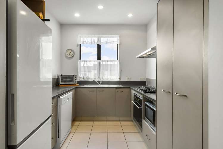 42/22 Northcross Drive Oteha_10