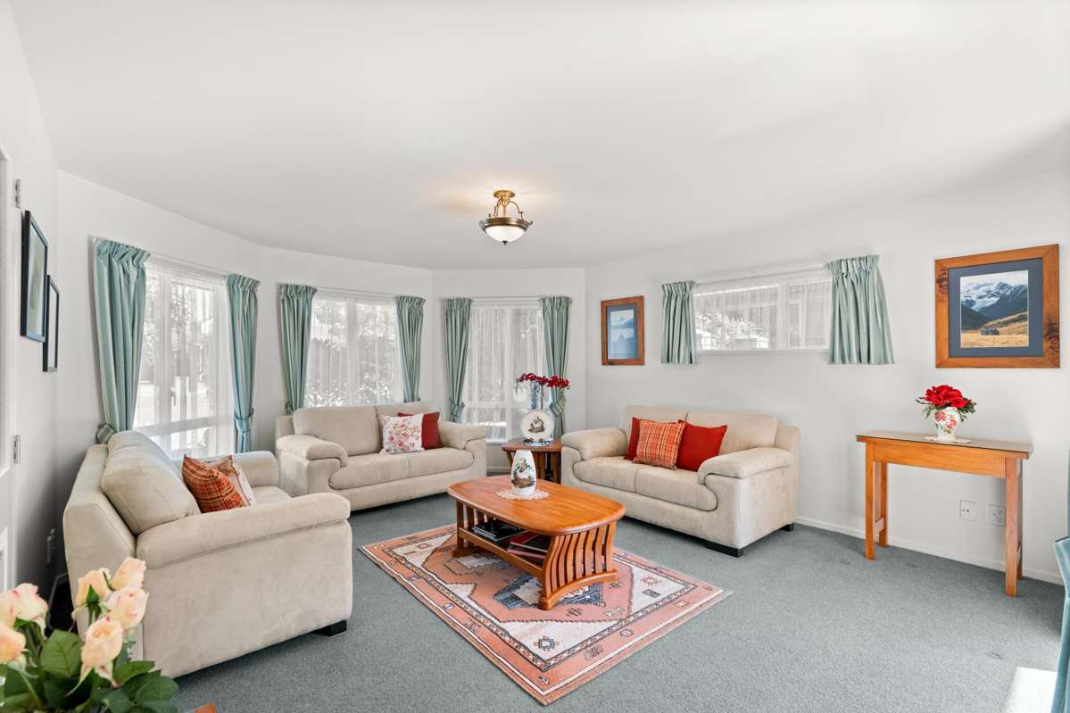 5 Amesbury Mews_2