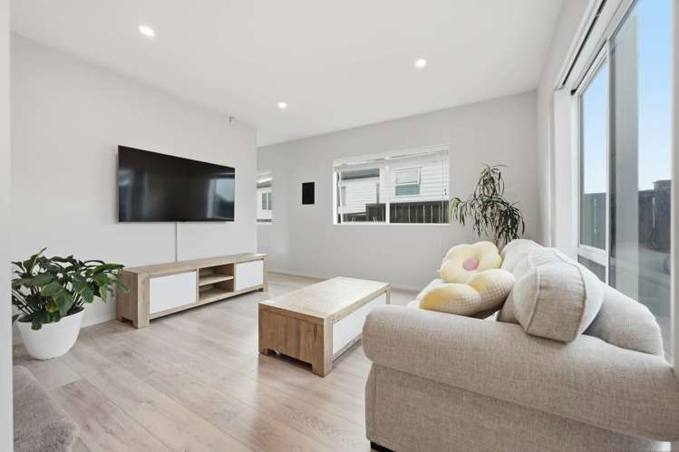 82C Moore Street Howick_6