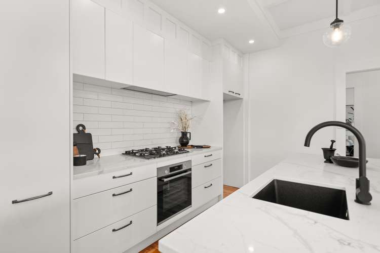 54 Eaton Crescent Matua_6