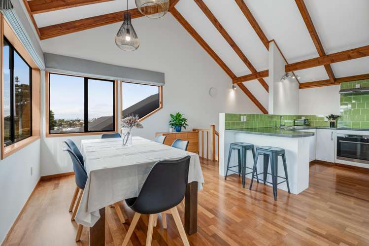 1/117 Sunset Road Totara Vale_5