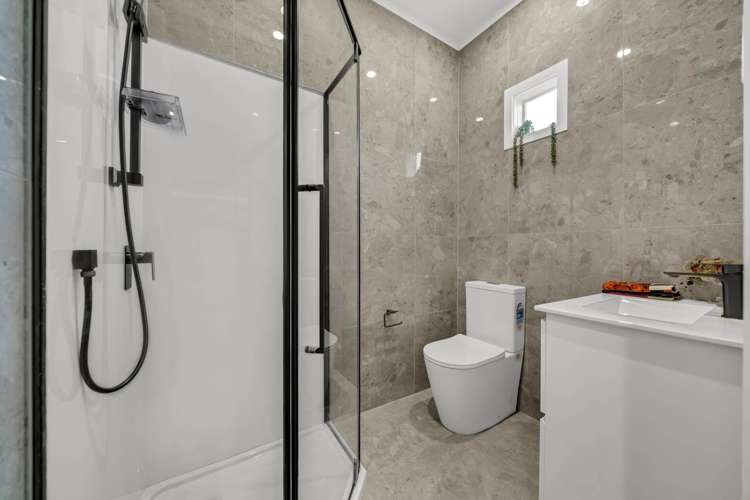 4050 Great North Road Glen Eden_19