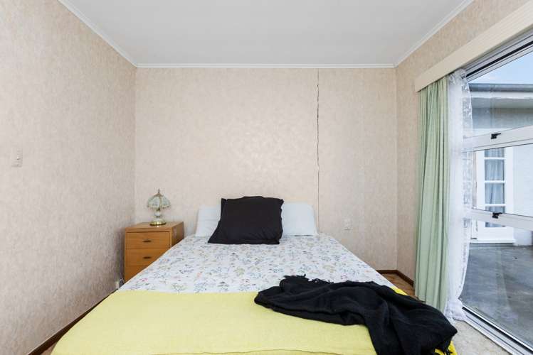 2/13 Puketapu Road Taradale_9