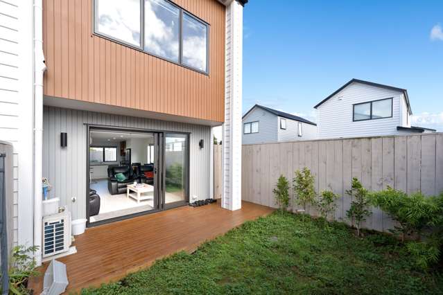 2/10 Alan Avenue Henderson_1