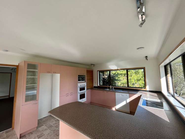 10 Wairere Road Waitakere_4