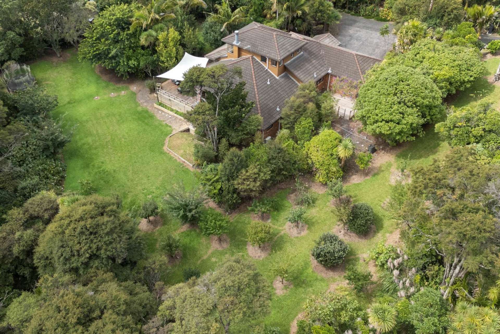 15 North Way Titirangi_0