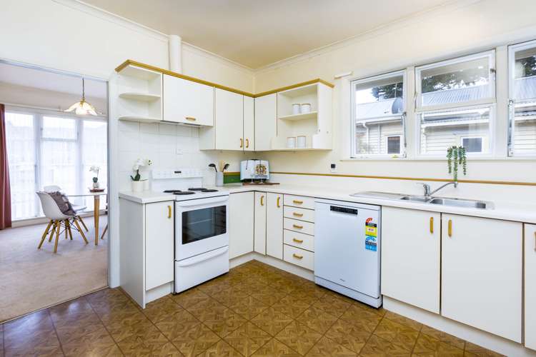 1022 Fergusson Drive Clouston Park_9