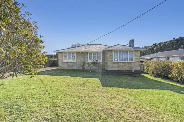 6 Victoria Street Waitara_21