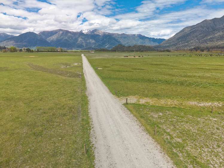 650 Lake Brunner Road Moana_44