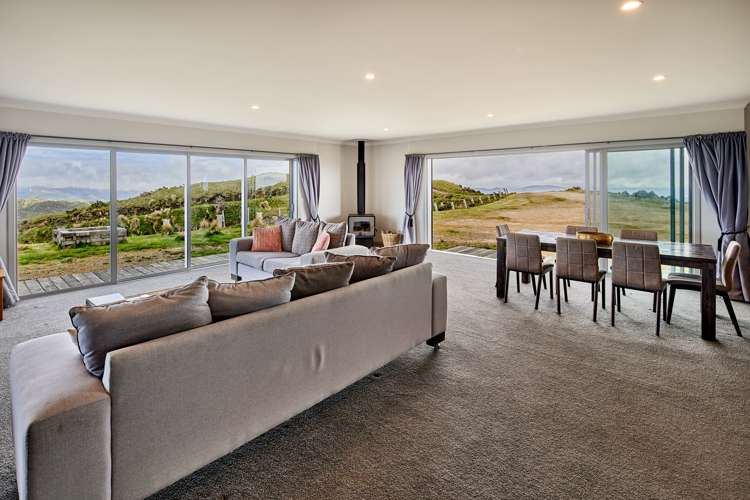 380 Hawkins Hill Road Brooklyn_16