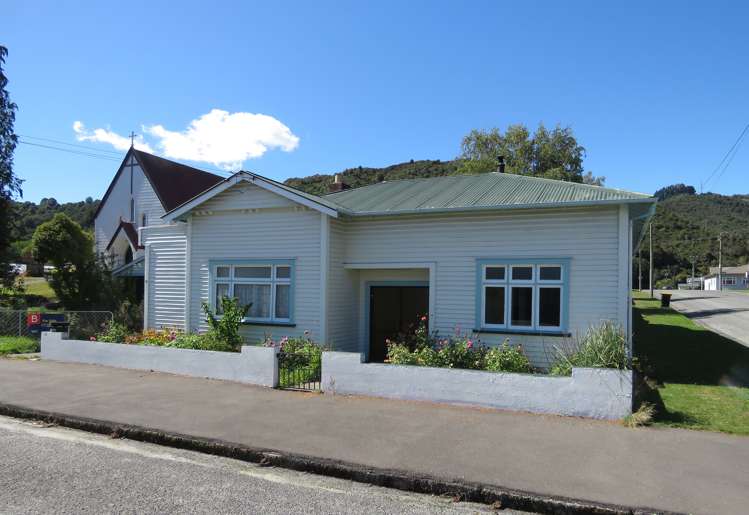 35 Walsh Street_0