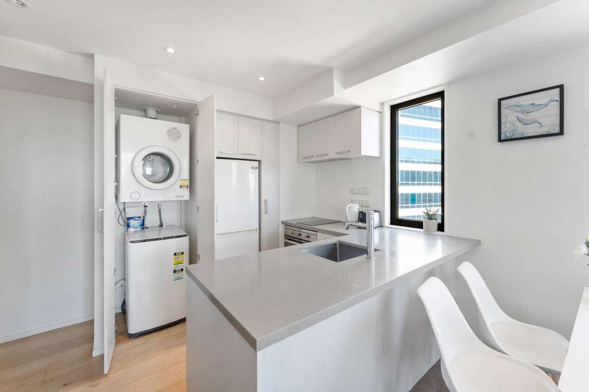 1510/8 Airedale Street_4