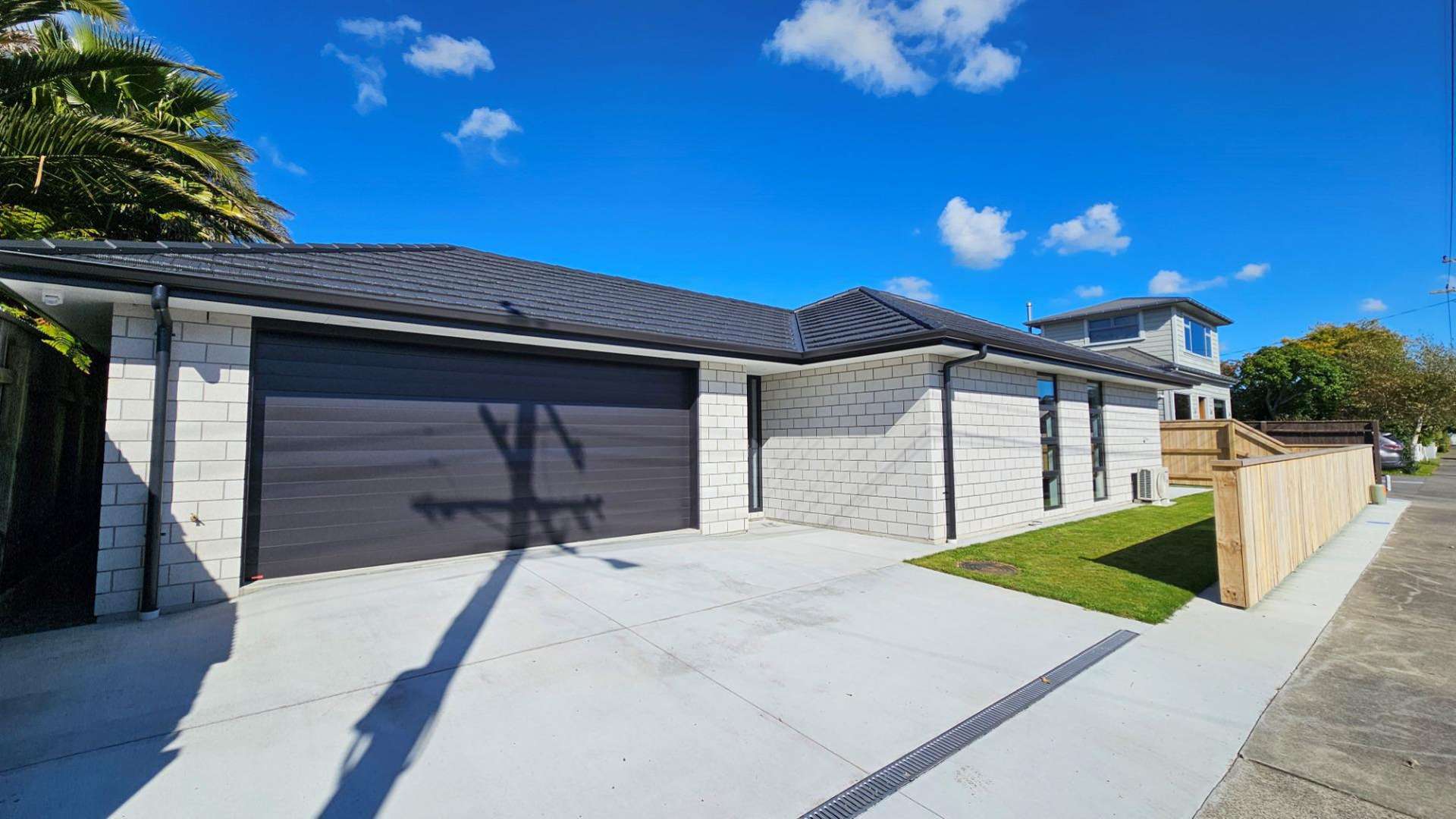 1/5 Massey Street Westown_0