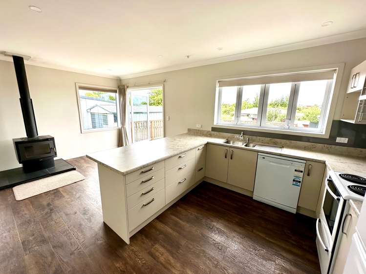 15 Naish Street Balclutha_10