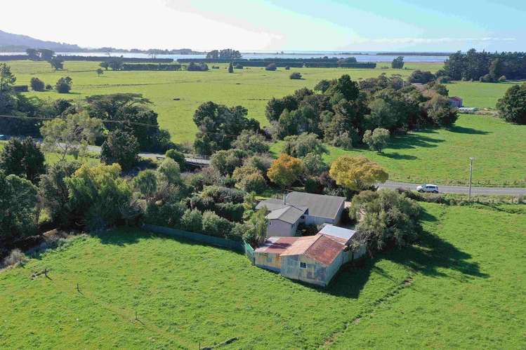 179 Collingwood-Puponga Main Road_2