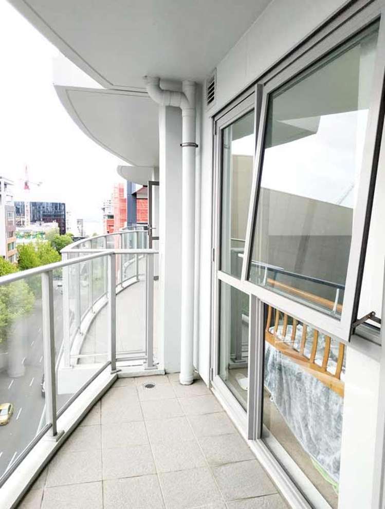 801/152 Hobson Street Auckland Central_11