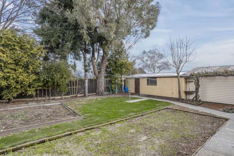 25 Leeston And Lake Road Leeston_34