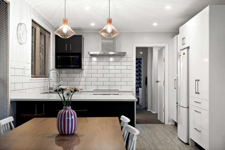 4 Hayman Place Beach Haven_5