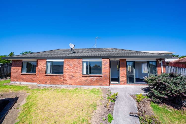 69 Manston Road Mangere_10