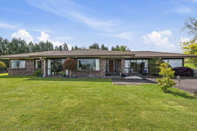 Embrace Idyllic Country Living