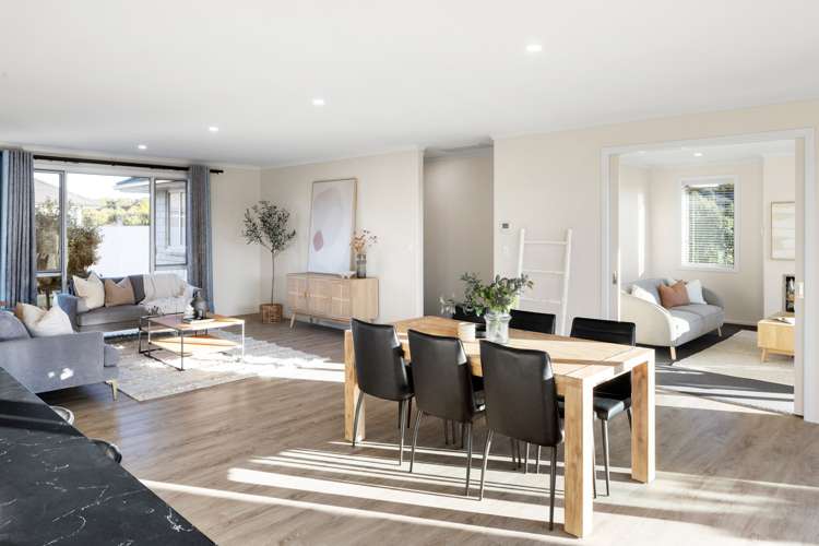 41 Alan Livingston Drive Cambridge_13