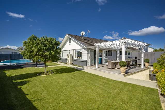 35 Holyrood Street Taradale_4