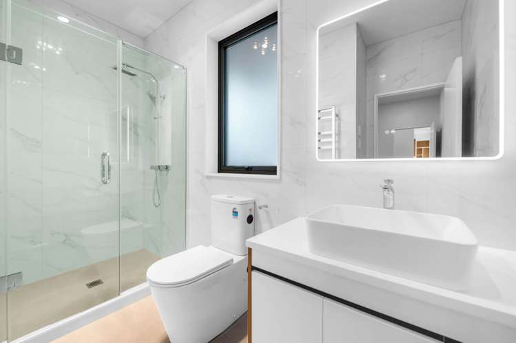 1/7 Edgar Pearce Place Howick_12